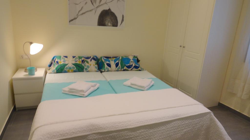 Apartamento zona playa de San Sebastian Sitges Habitación foto